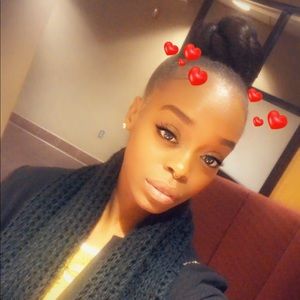 Meet your Posher, Shae